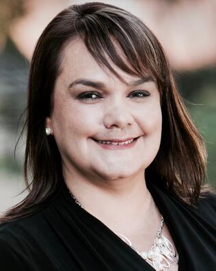 Headshot of Connie Lane