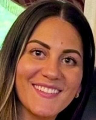 Headshot of Anastasia Smallis