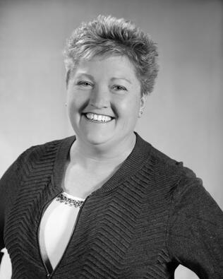 Headshot of Tonya Briggs