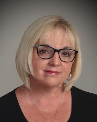 Headshot of Susan Lutter