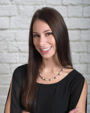 Headshot of Alexandra Bright