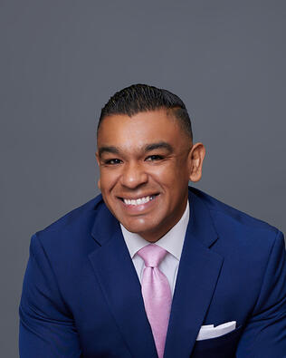 Headshot of Sergio Becerra