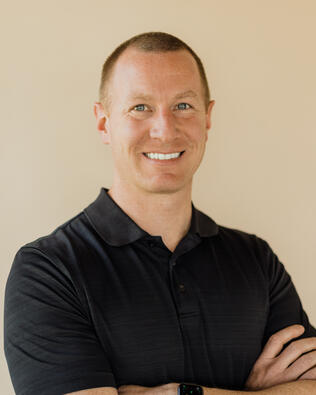 Headshot of Eric Ripplinger