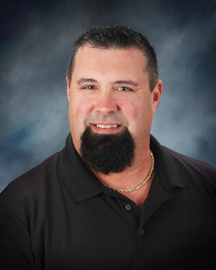 Headshot of Ron Yount