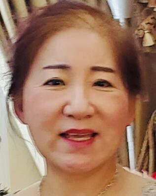 Headshot of Kay Yoon