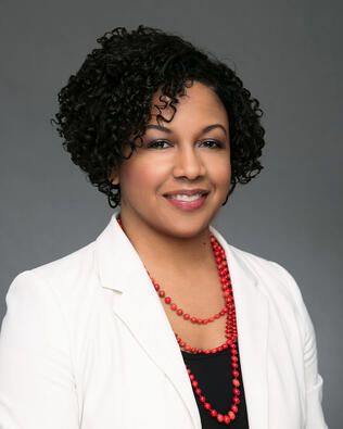 Headshot of Candice Adams