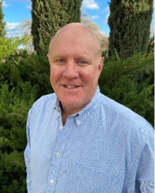 Headshot of Matthew Roberts