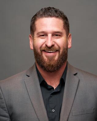 Headshot of Matt Thompson