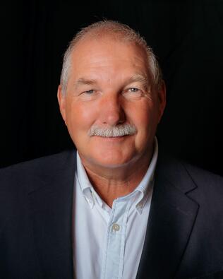 Headshot of Alan Cuthbertson