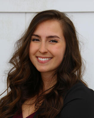 Headshot of Cassandra Dipippa