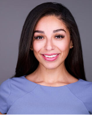 Headshot of Araceli Garcia