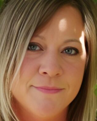 Headshot of Jenifer Holland