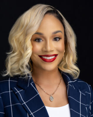 Headshot of Shaya Felix