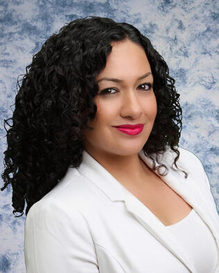 Headshot of Liset Torres