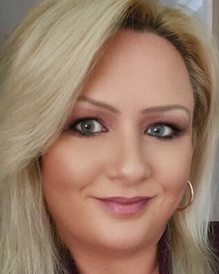 Headshot of Christina Hanley