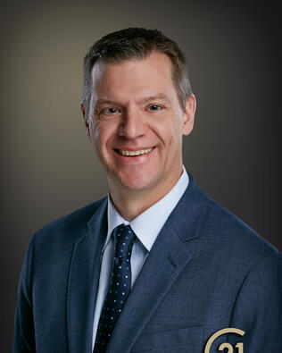 Headshot of Jason Kudary