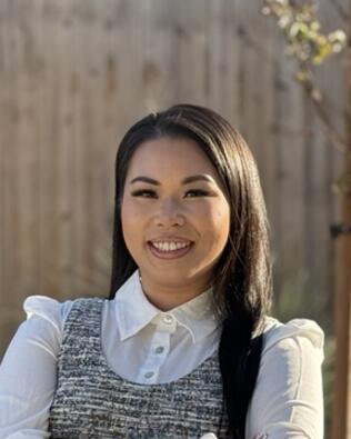 Headshot of Amy Chong