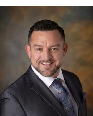 Headshot of William Henderson