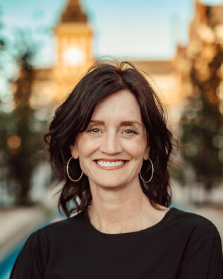 Headshot of Janet Winn