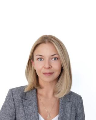 Headshot of Yulia Smilyanets
