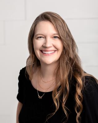 Headshot of Janalee Velazquez