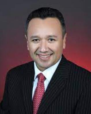 Headshot of MARTIN SALDANA