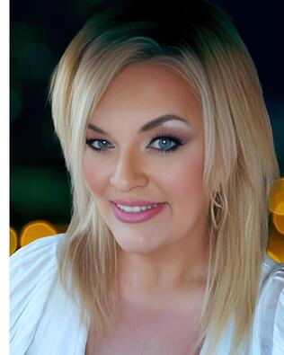 Headshot of Caryn Walsh