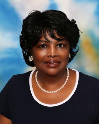 Headshot of Vivian Brooks