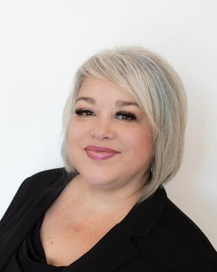 Headshot of Angelina Saenz