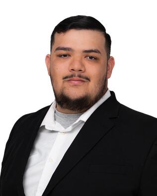 Headshot of Joshua Arce