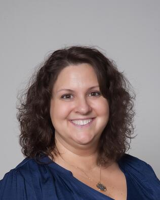 Headshot of Cathy Ayscue