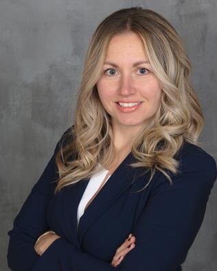 Headshot of Jennifer Skolsky