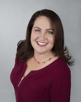 Headshot of Sally Long Johns
