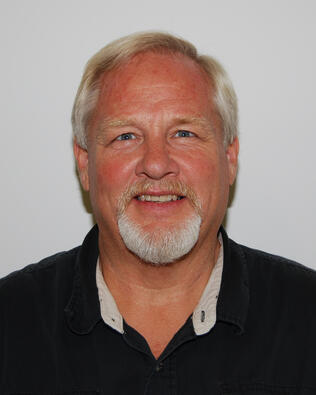 Headshot of Mark Isenhower