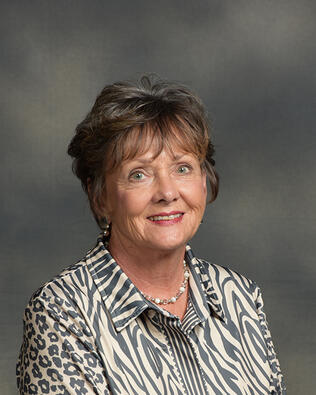 Headshot of Brenda Eversole