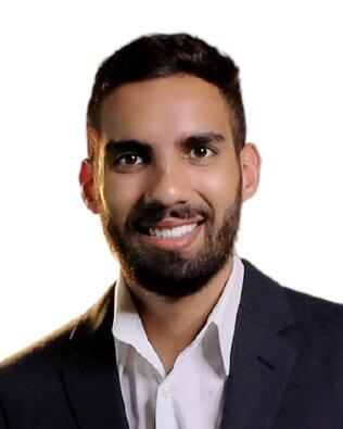 Headshot of Francisco R Portals