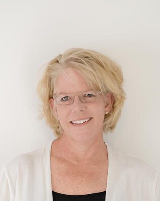 Headshot of Sue Ruedi