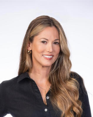 Headshot of Sara Corliss