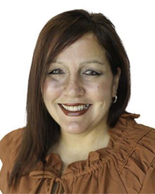 Headshot of Stephanie Lewis