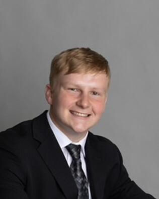 Headshot of Brendan Akers