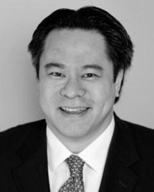 Headshot of David Lee
