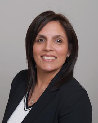 Headshot of Diana Velez