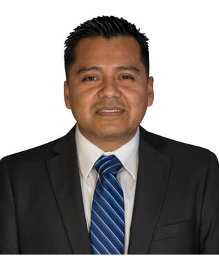 Headshot of Armando Benitez