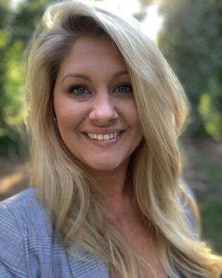Headshot of Bobbie Marler