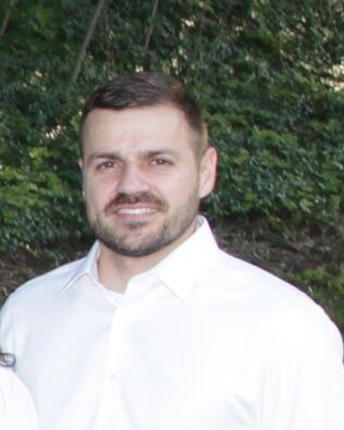 Headshot of Daniel Matos