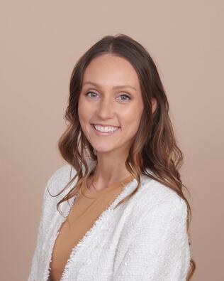 Headshot of Shelby Arant