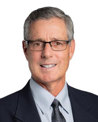 Headshot of Carl Hess