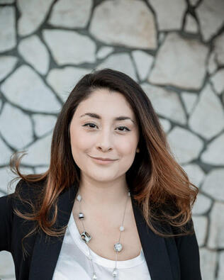 Headshot of Monique Escobedo