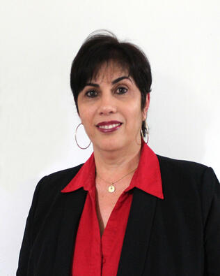 Headshot of Leydis De Vicente