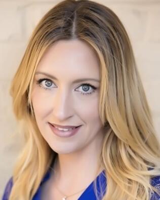 Headshot of Shauna Hawthorne